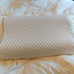 Martha Stewart Memory Foam Pillow